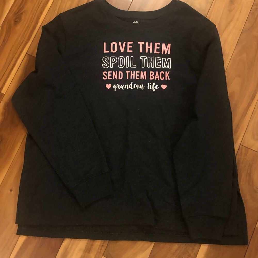 NWT grandma sweatshirt. Sz XXL/20